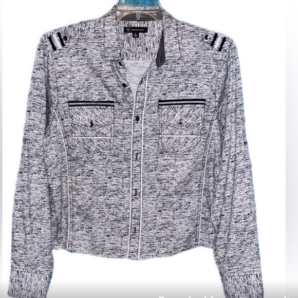 INC International Concepts Tops - INC INTERNATIONAL CONCEPTS BLACK & WHITE BUTTON DOWN SHIRT SZ MEDIUM